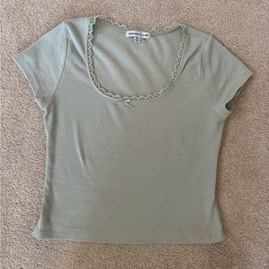 Stylish Sage Green Ribbed Tee